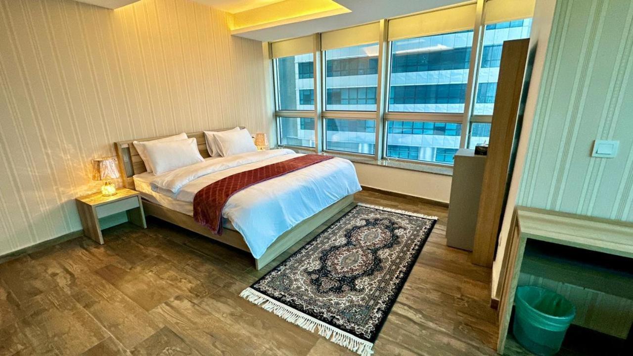 Appartement Centaurus Heights à Islamabad Extérieur photo